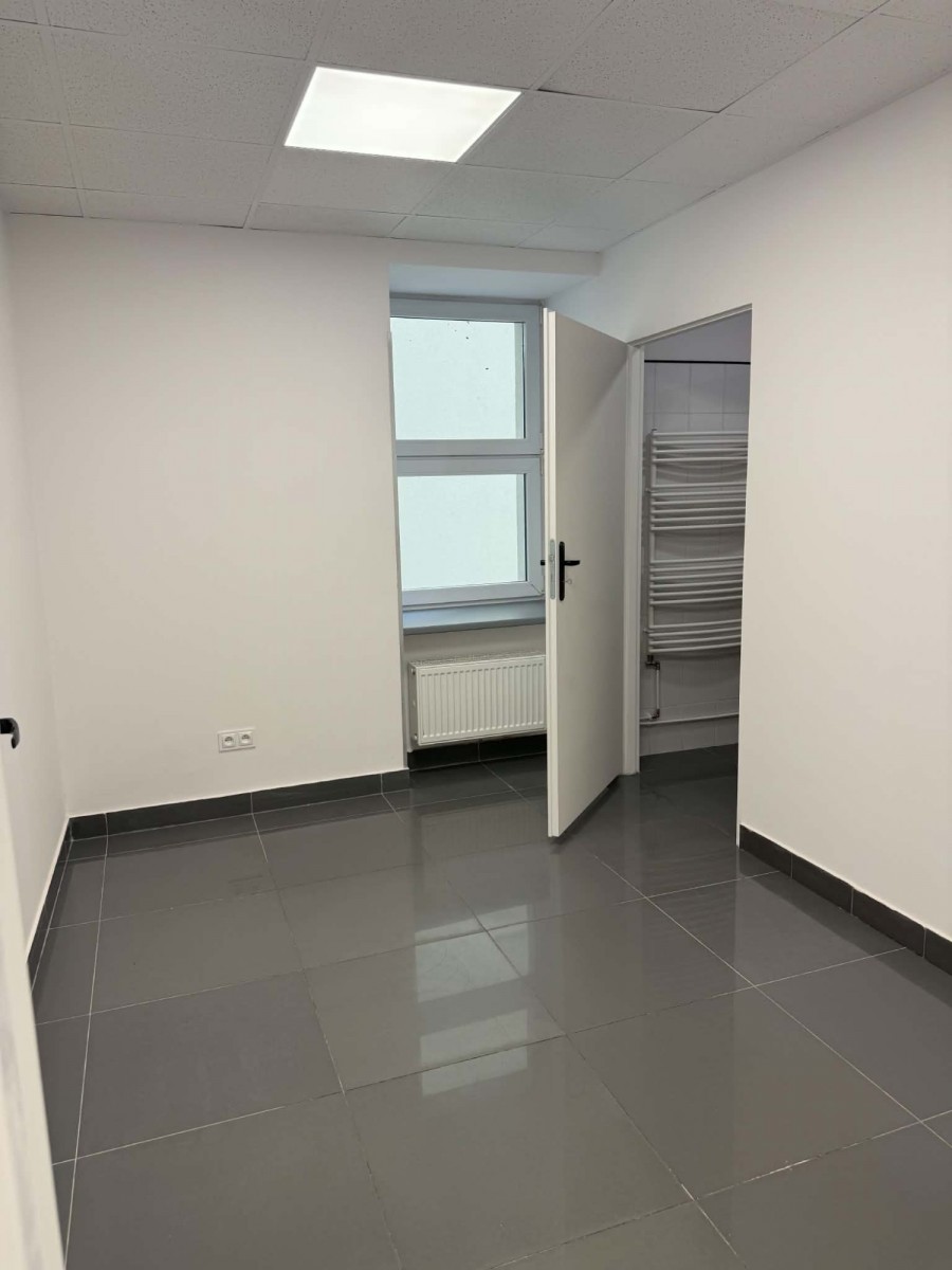 Locale - 3 stanze - 110 m² - via Juliana Tuwima Łódź Widzew