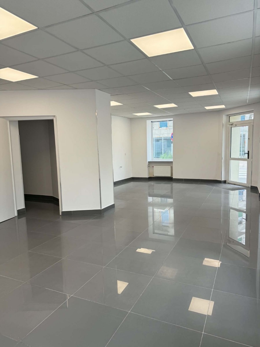 Locale - 3 stanze - 110 m² - via Juliana Tuwima Łódź Widzew