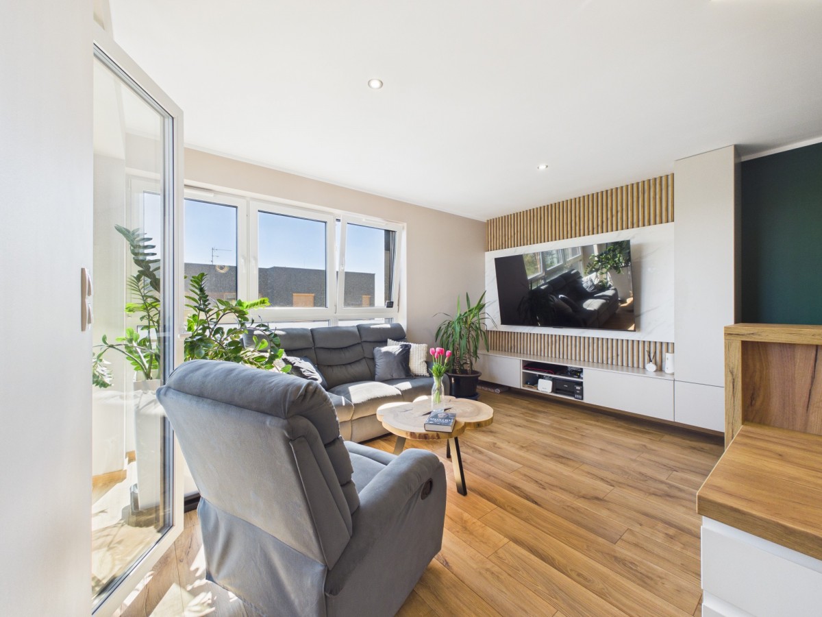 Квартира - 3 комнаты - 62 м² - ул. Маршалека Эдварда Ридза-Шмиглого, Сосновец Загорже