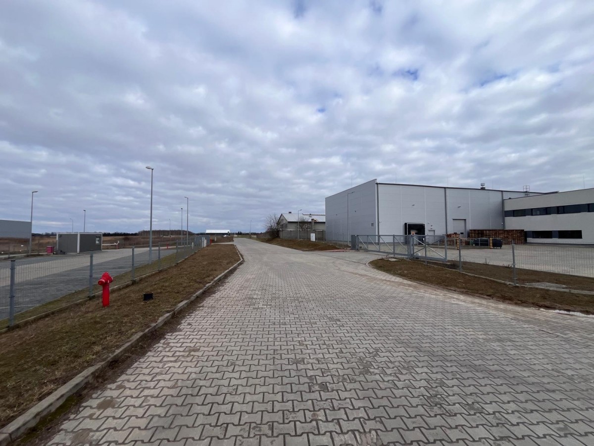 Ділянка - 9472 м² - вул. Металева Муrowана Гошліна