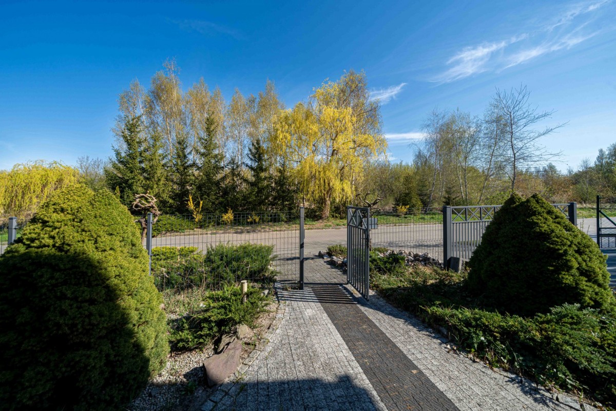 Будинок - 240 м² - вул. Jarząbkowa Przeźmierowo