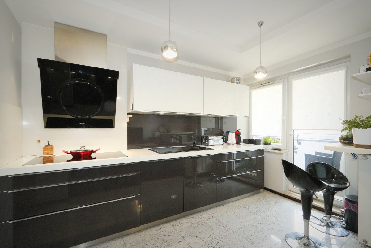 Mieszkanie - 3 pokoje - 103 m² - ul. Garbary Poznań Centrum
