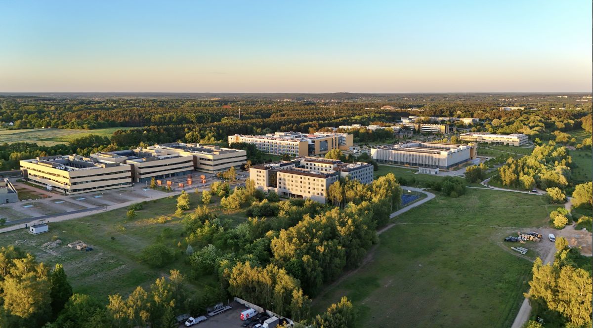 Mieszkanie - 3 pokoje - 52 m² - winda - os. Jana III Sobieskiego Poznań
