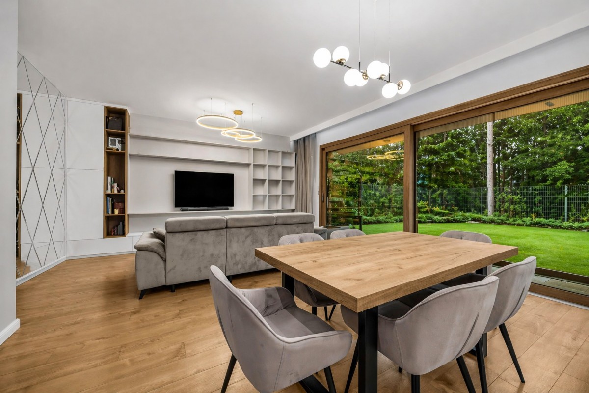 Haus - 5 Zimmer - 155 m² - Modrzewiowa Straße Wiązowna