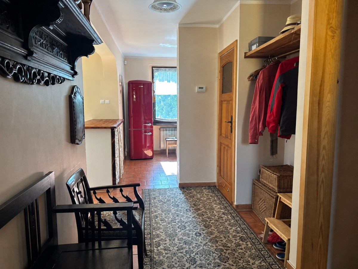 House - 5 rooms - 258 m² - Władysława Broniewskiego Street Chodzież