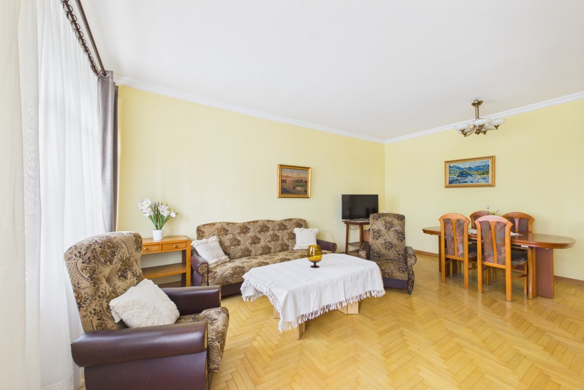 Квартира - 3 кімнати - 88 м² - вул. Краківська Радом