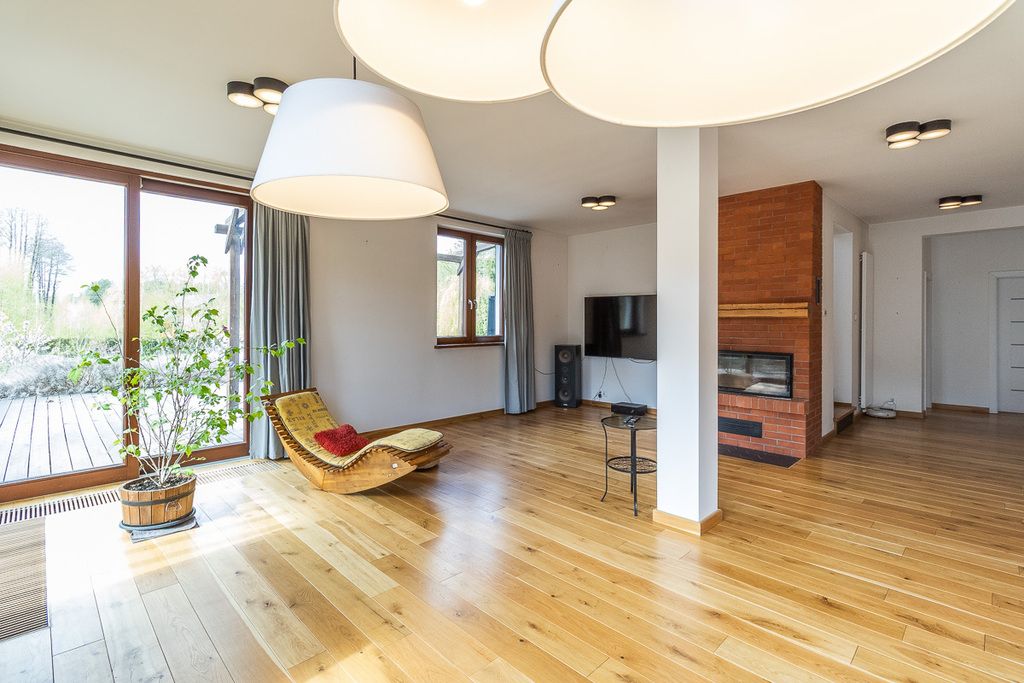집 - 6개 방 - 270 m² - Wola Branicka