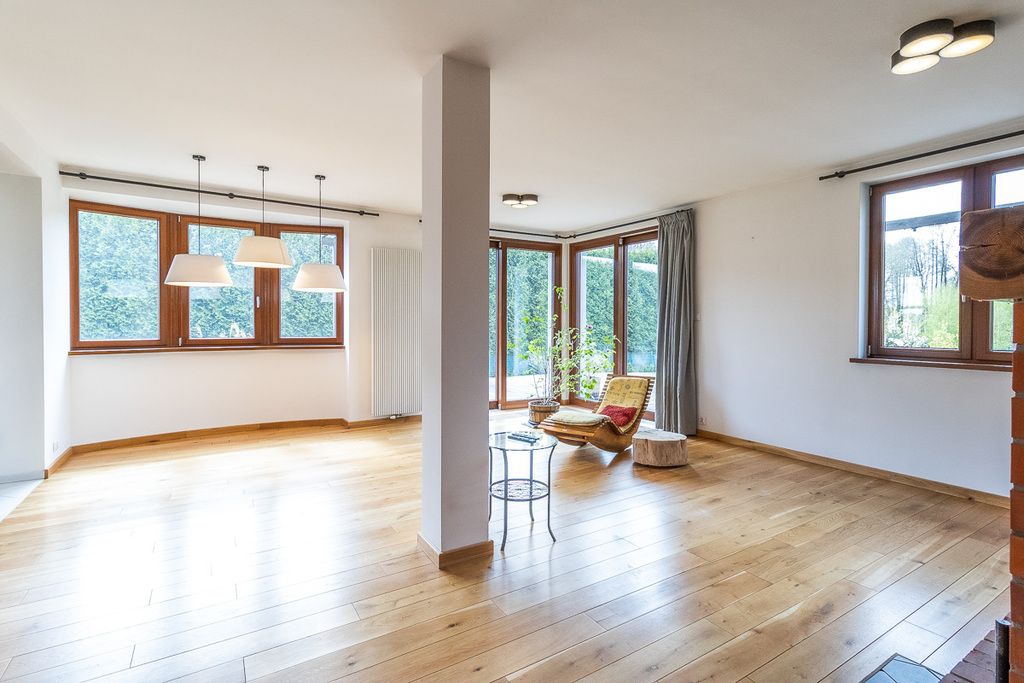 집 - 6개 방 - 270 m² - Wola Branicka
