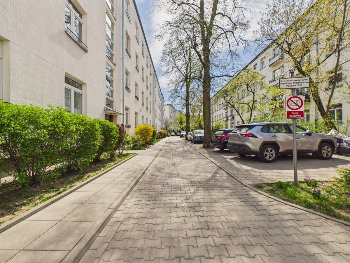 Apartment - 3 rooms - 99 m² - Parkowa St. Warsaw Śródmieście