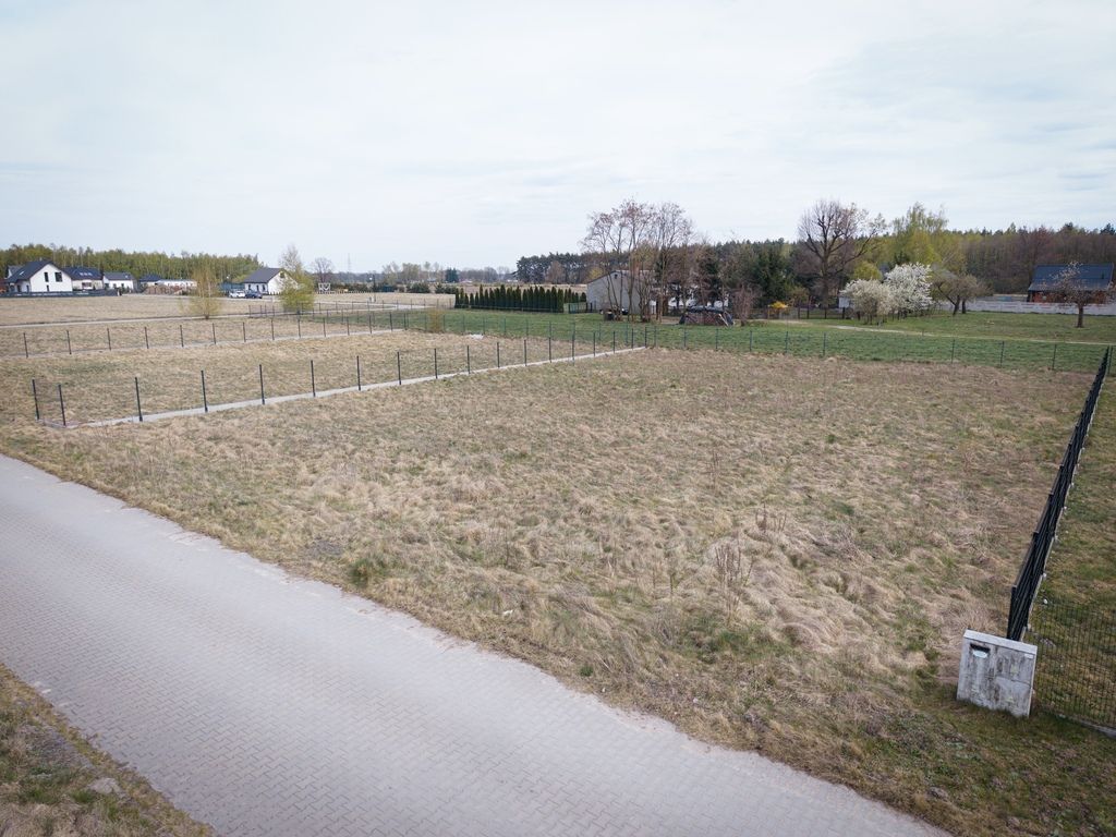 Działka - 1180 m² - Borek
