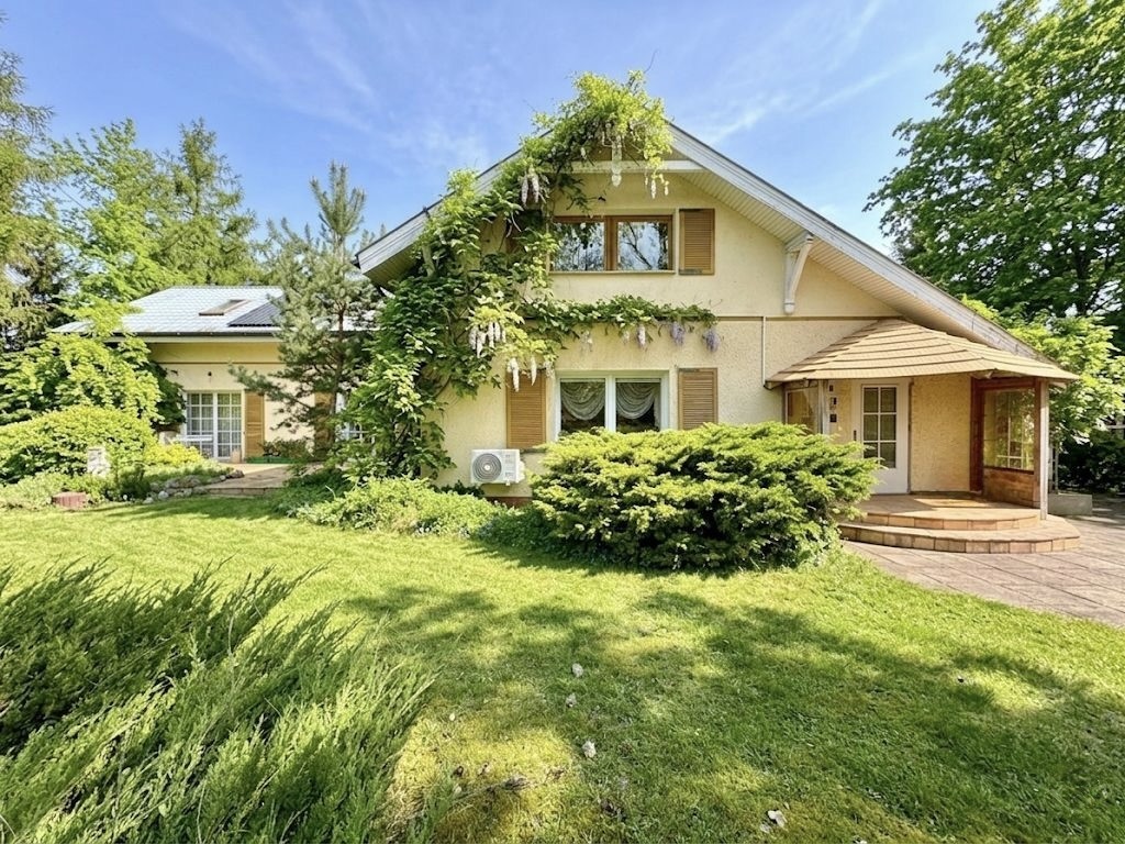 Haus - 8 Zimmer - 316 m² - Hauptstraße Przytoczna