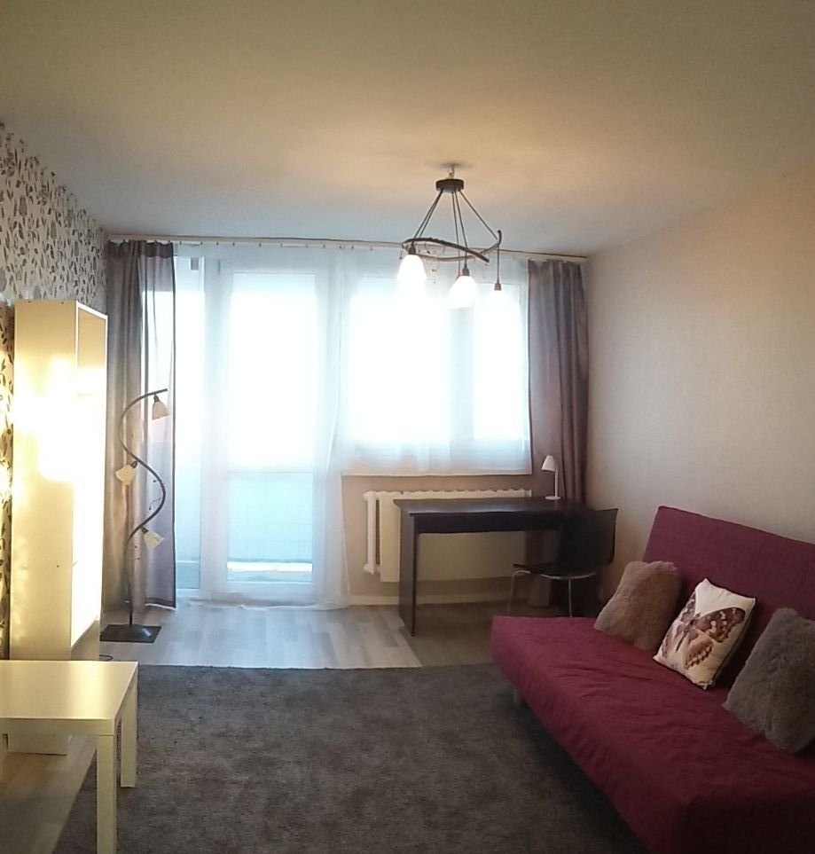Appartamento 3 locali in vendita a Powstańców Śląskich, 61.5 m²