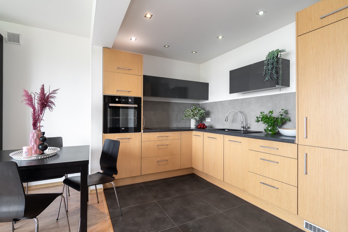 Apartment - 3 rooms - 70 m² - Eliasza Radzikowskiego St. Kraków