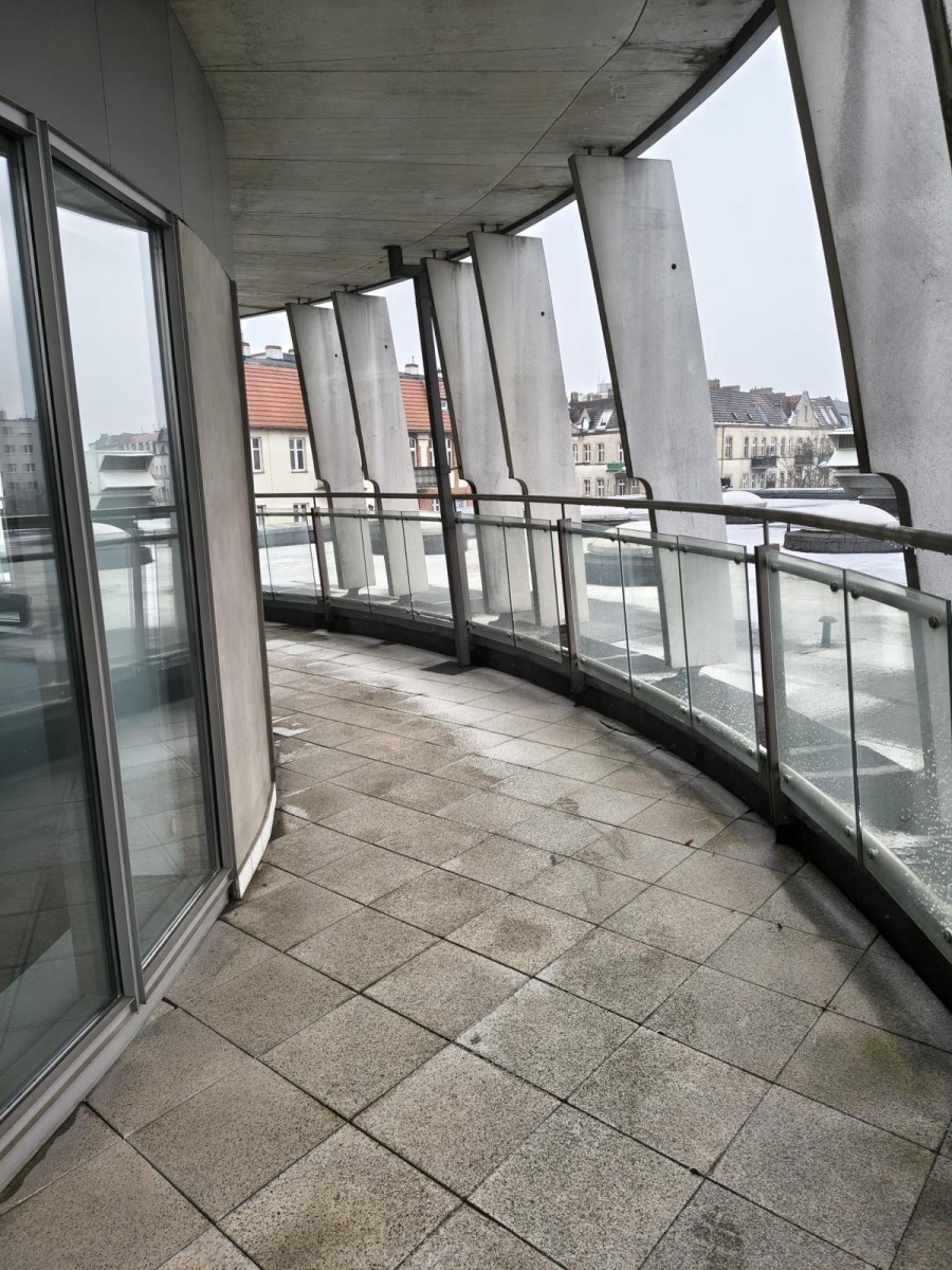 Locale - 1 stanza - 168 m² - via Hetmańska Poznań Wilda
