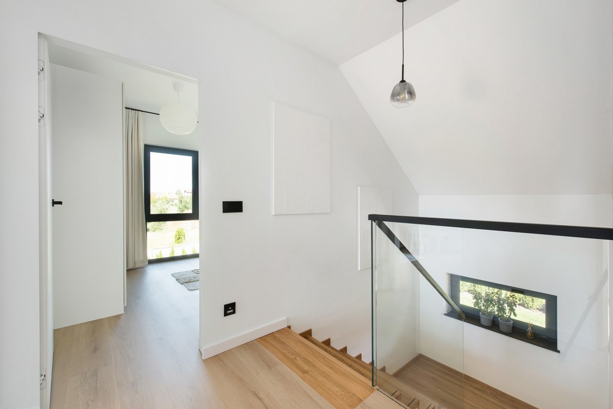 Dom - 4 pokoje - 106 m² - Leńcze