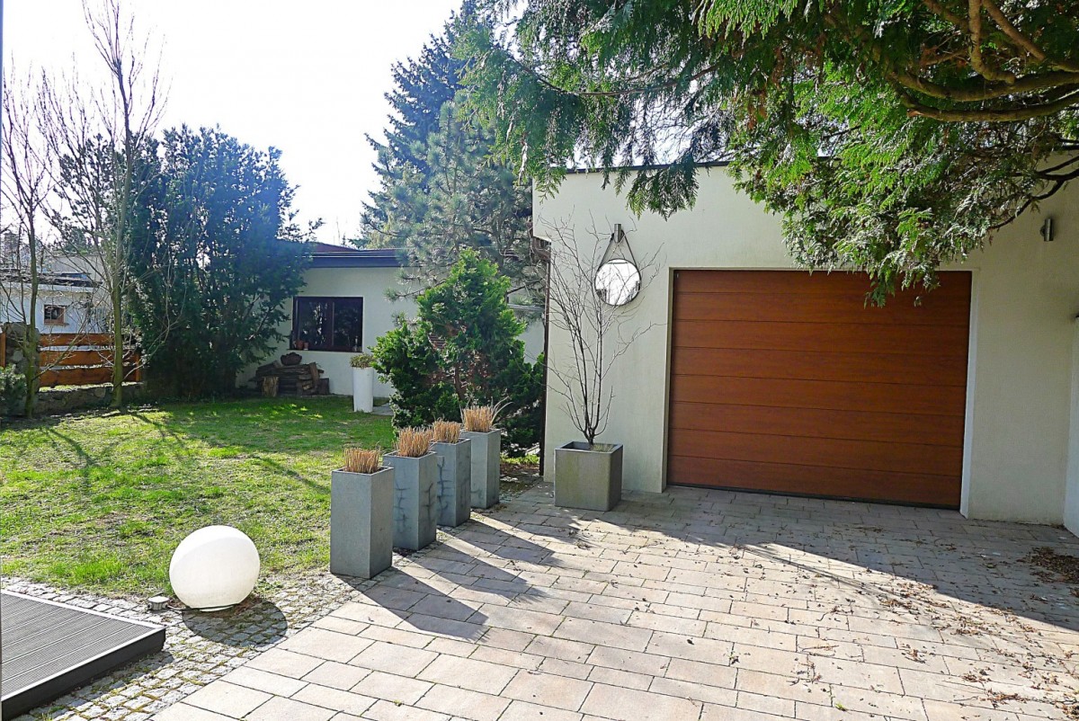 House - 9 rooms - 324 m² - Władysław Jagiełło Street Zgierz