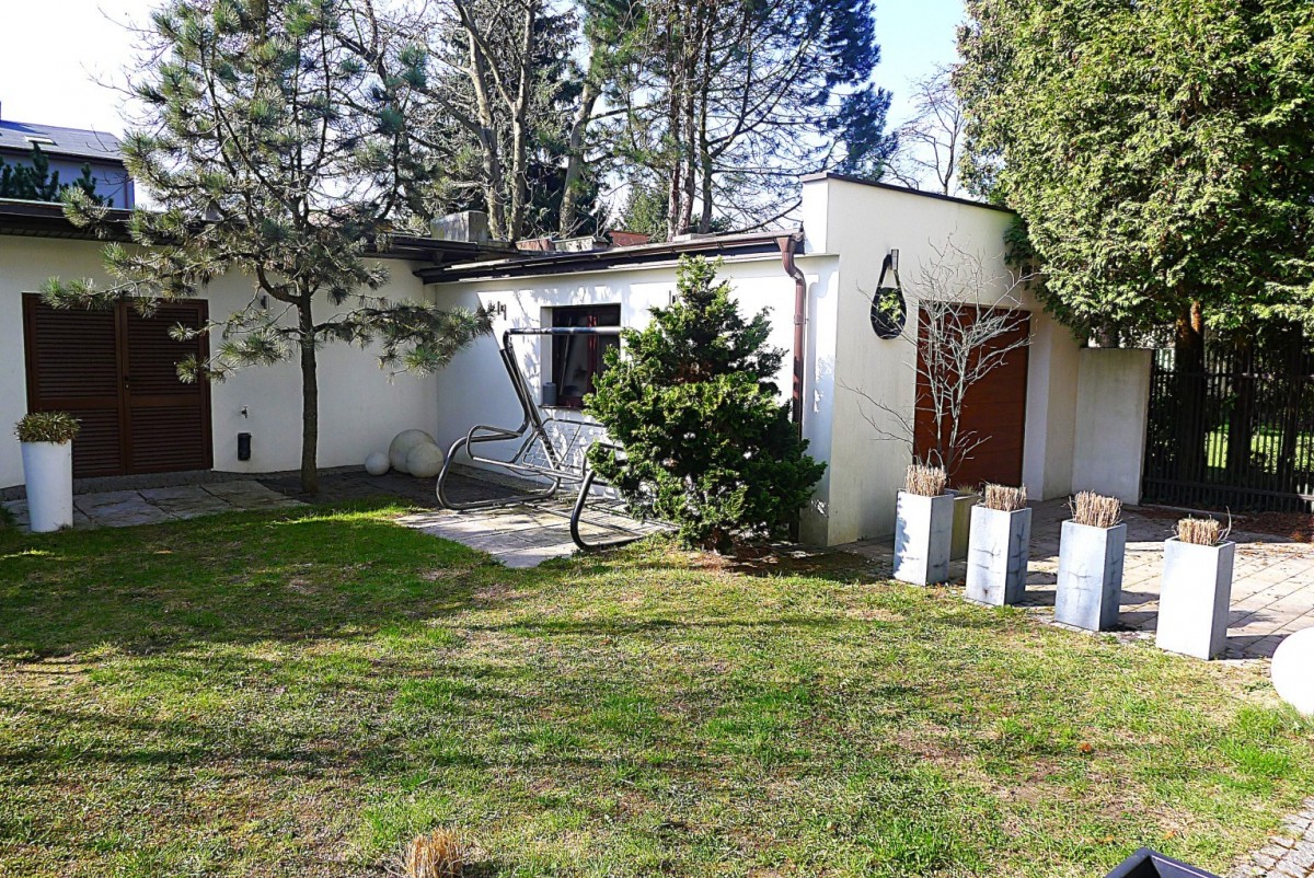 House - 9 rooms - 324 m² - Władysław Jagiełło Street Zgierz