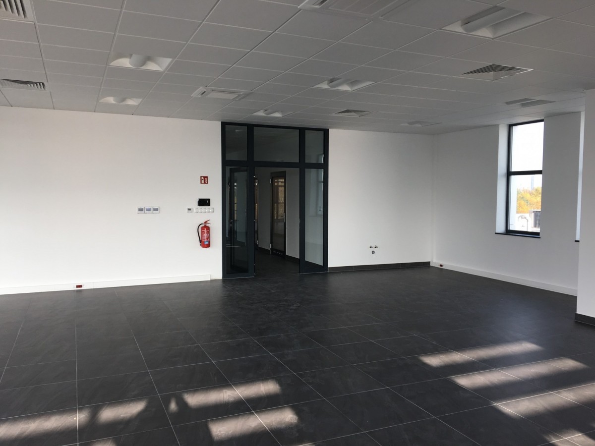 Obiekt - 2 pokoje - 135 m² - ul. Jana Czochralskiego Poznań Żegrze