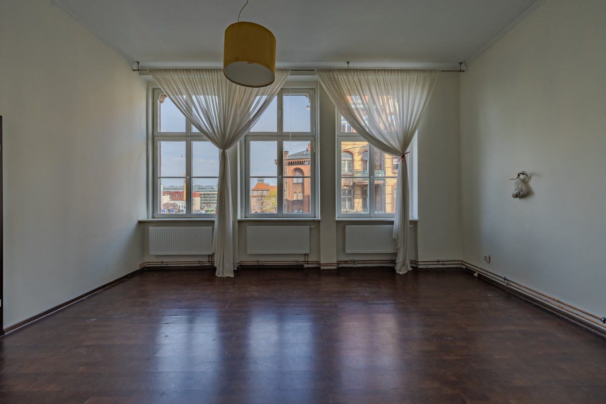 Appartamento - 2 stanze - 68 m² - via Szewska Poznań Stare Miasto