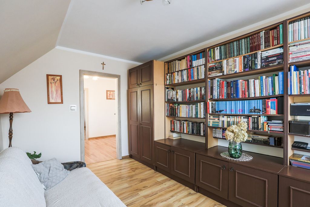 Apartamento - 4 habitaciones - 93 m² - Troszyn
