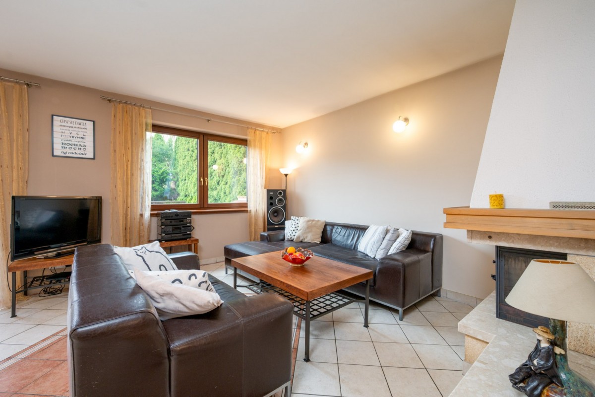 Дом - 5 комнат - 238 м² - ул. Maków Pszczyna