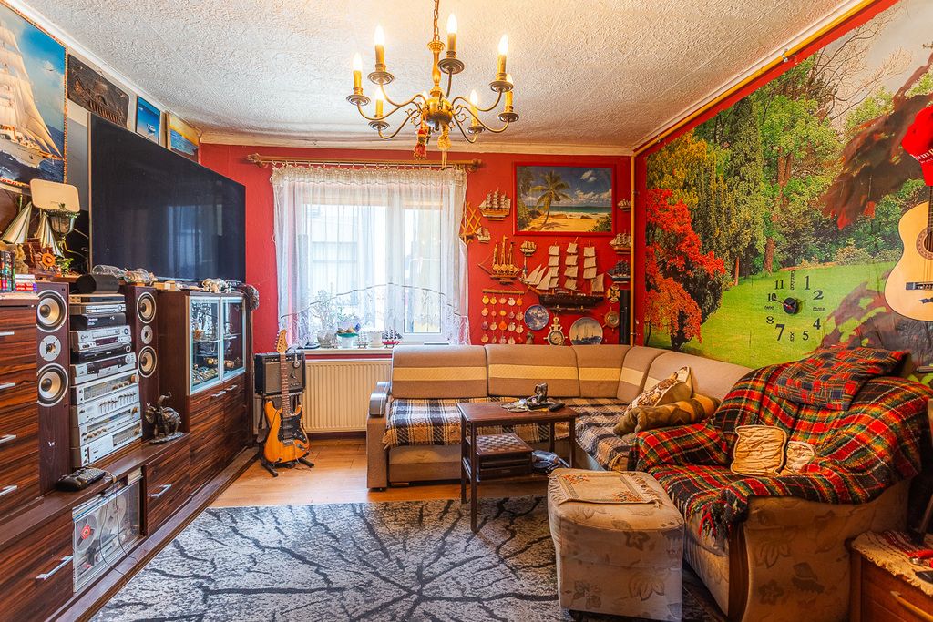 Casa - 8 habitaciones - 120 m² - c. Kard. S. Wyszyńskiego Pajęczno