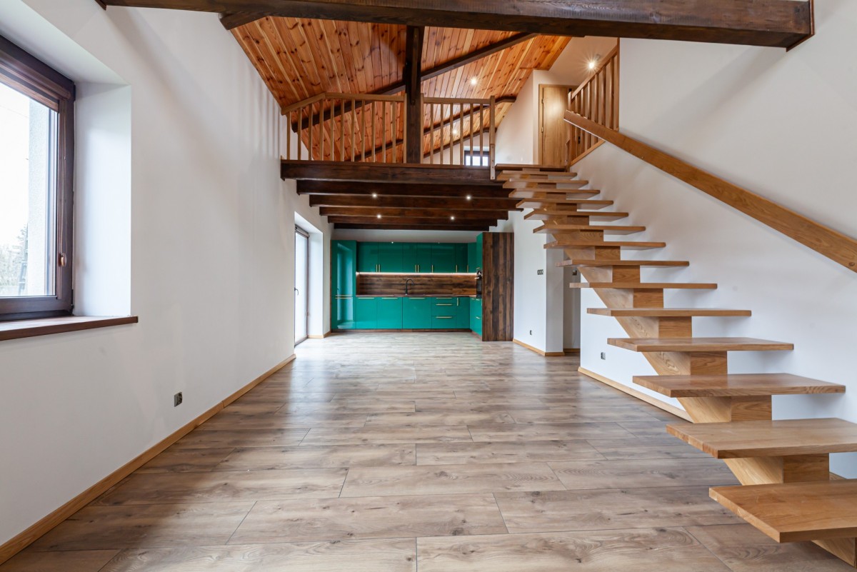 Дом - 2 комнаты - 120 м² - ул. Лесная, Зелов