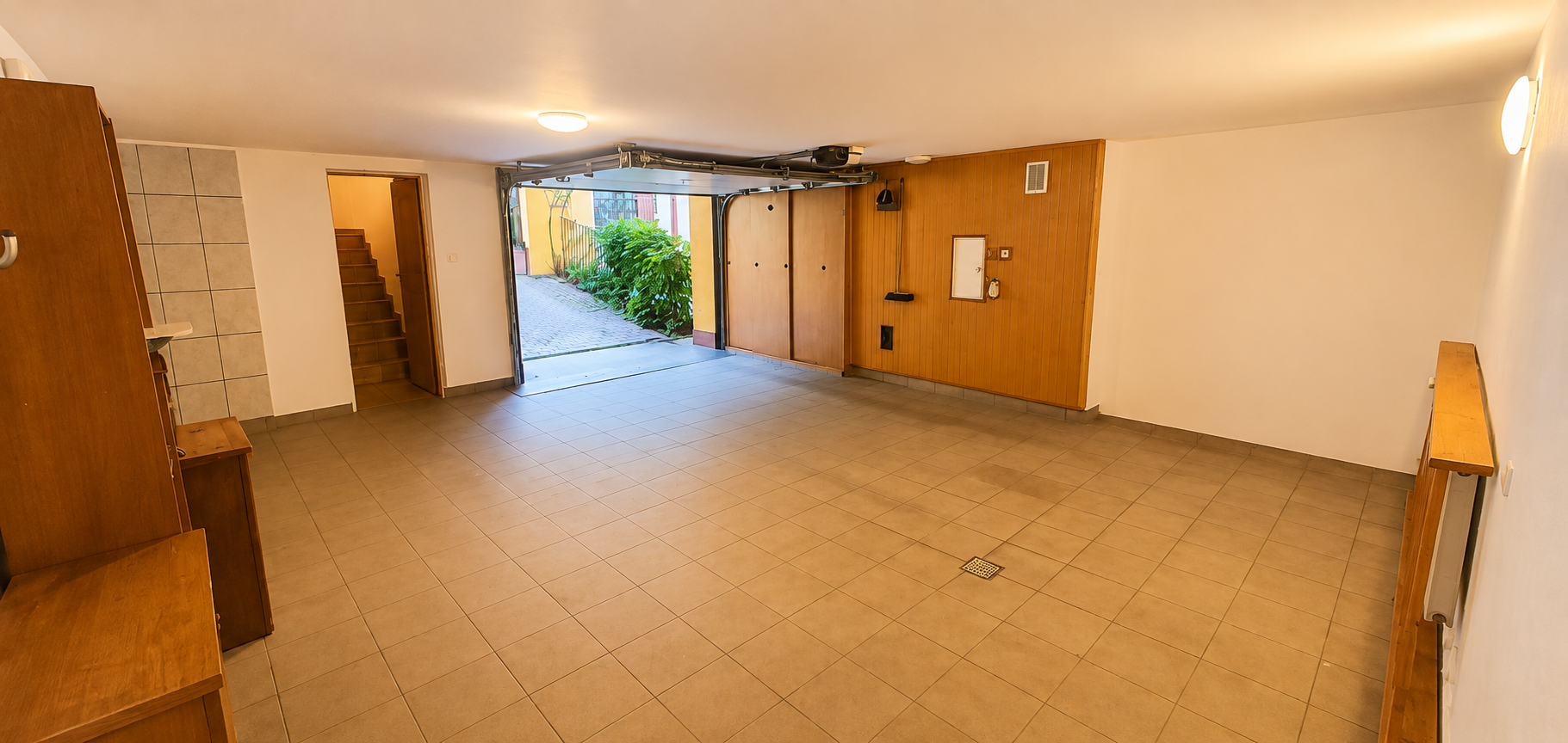 Dom na wynajem Krzyki 5 pokoi 250 m²