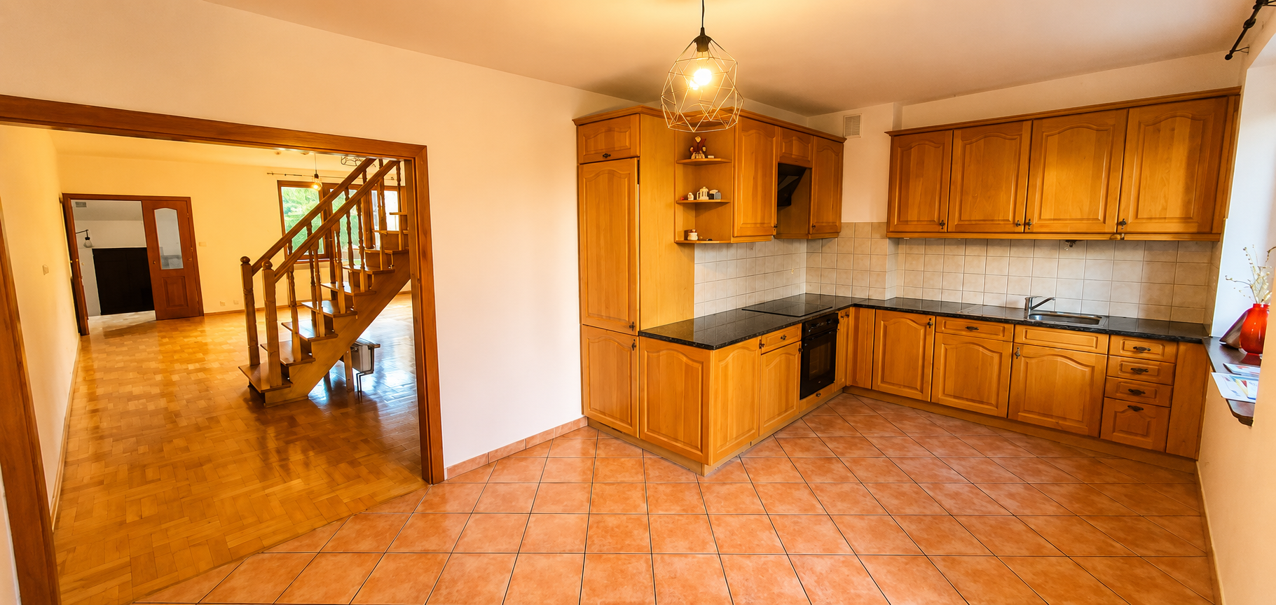 Dom na wynajem Krzyki 5 pokoi 250 m²