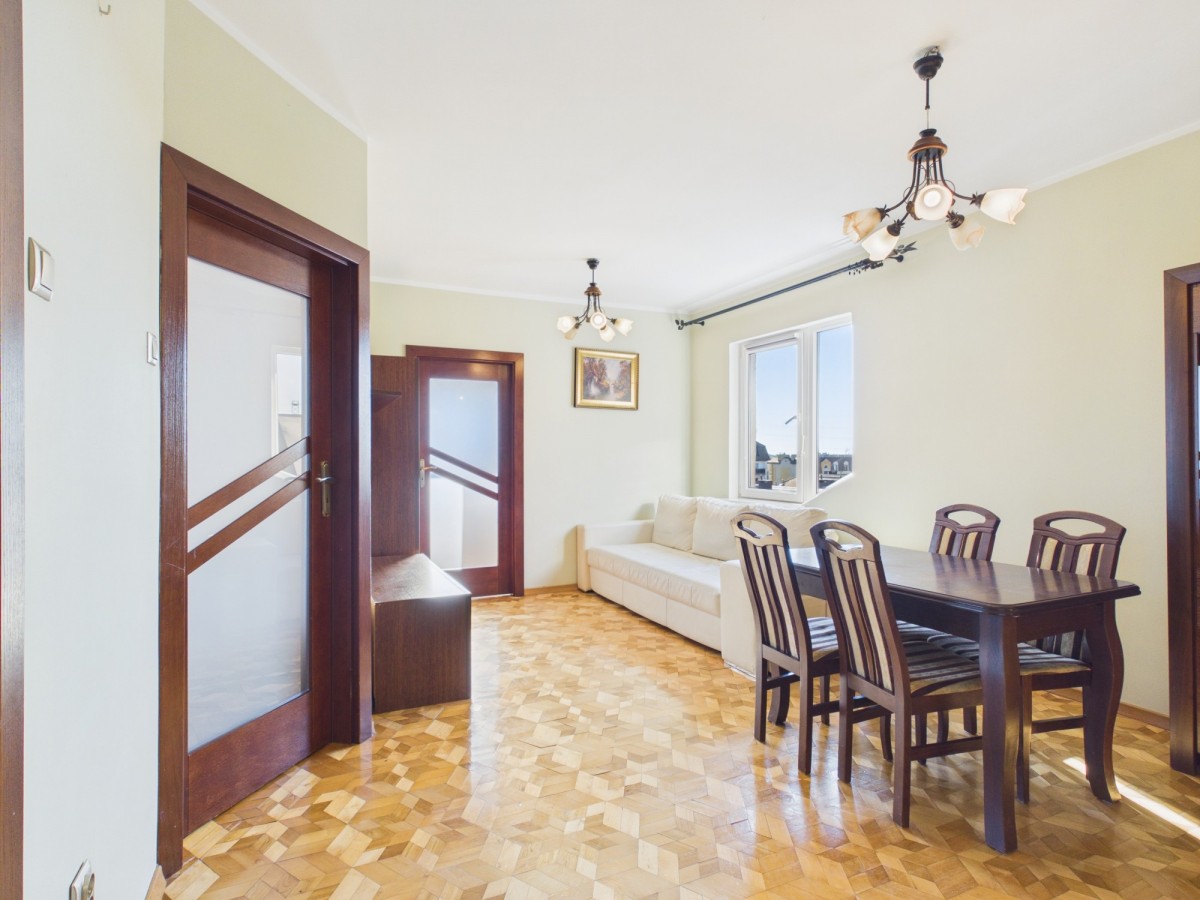 Wohnung - 4 Zimmer - 61 m² - ul. Powstańców Ząbki