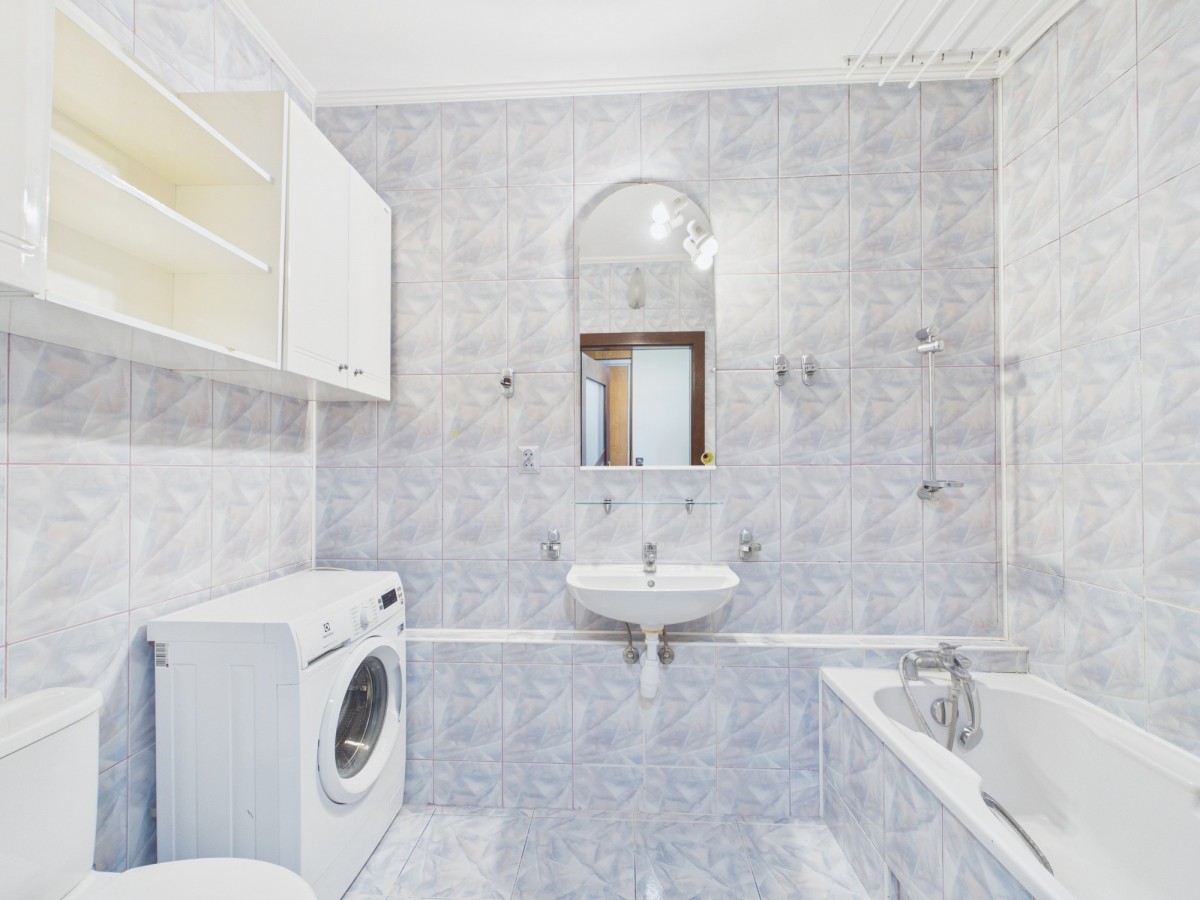 Wohnung - 4 Zimmer - 61 m² - ul. Powstańców Ząbki