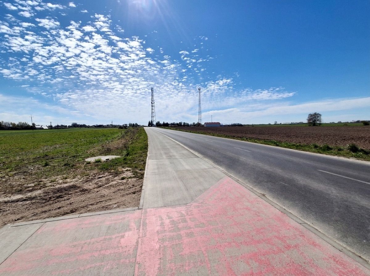 Участок - 1530 м² - ул. Рольна Дамаславек