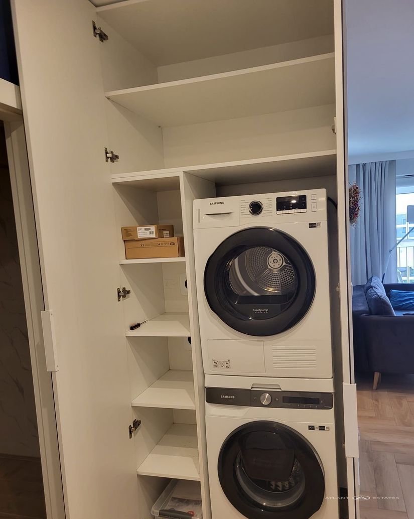 Bilocale in affitto a Krzyki, 50 m² con balcone