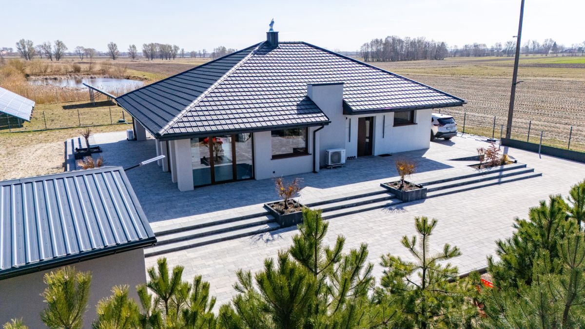 Property - 37150 m² - Bzówki