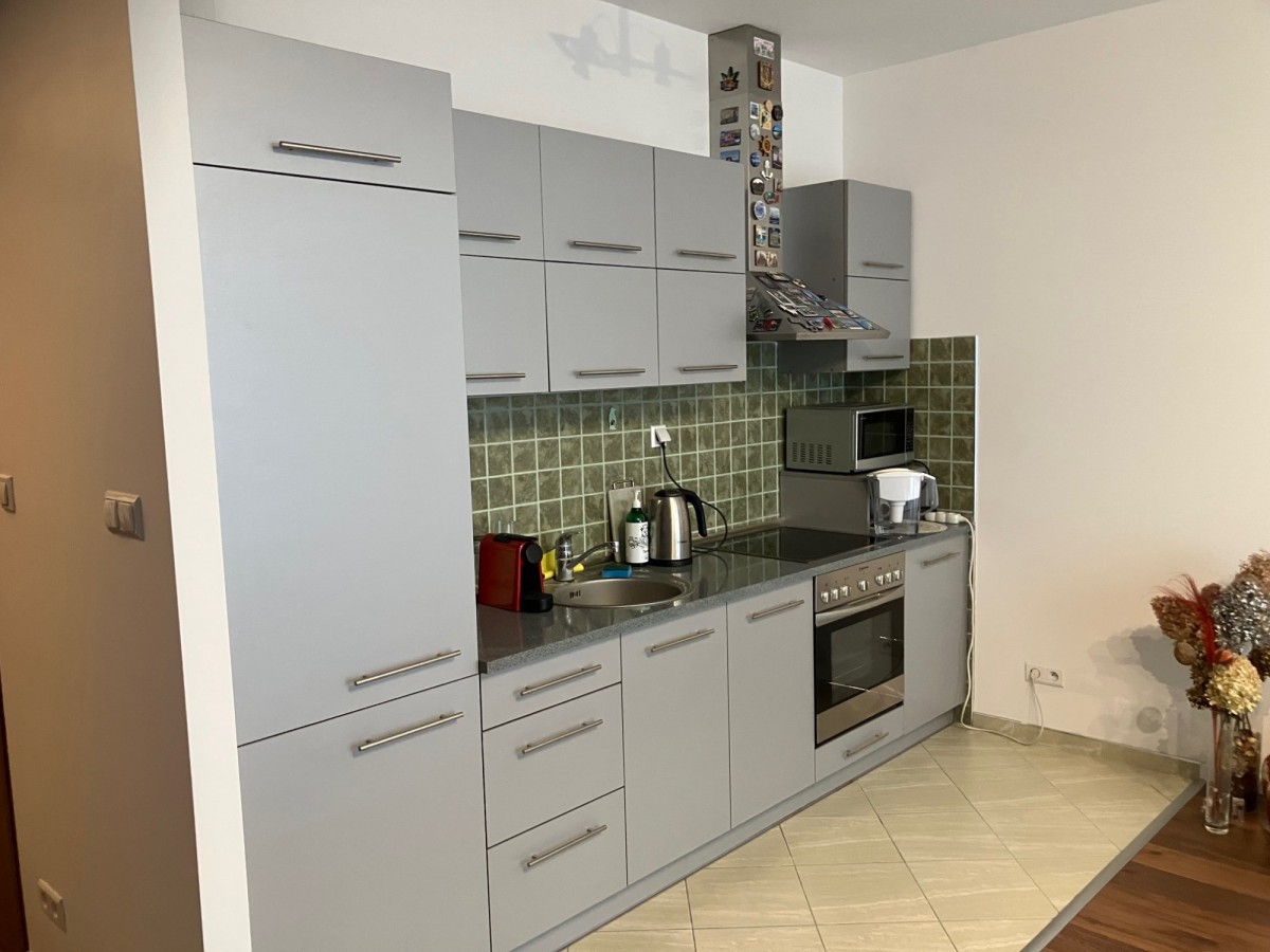 Piso en venta, 1 habitación — Aleja Wyścigowa, Warszawa