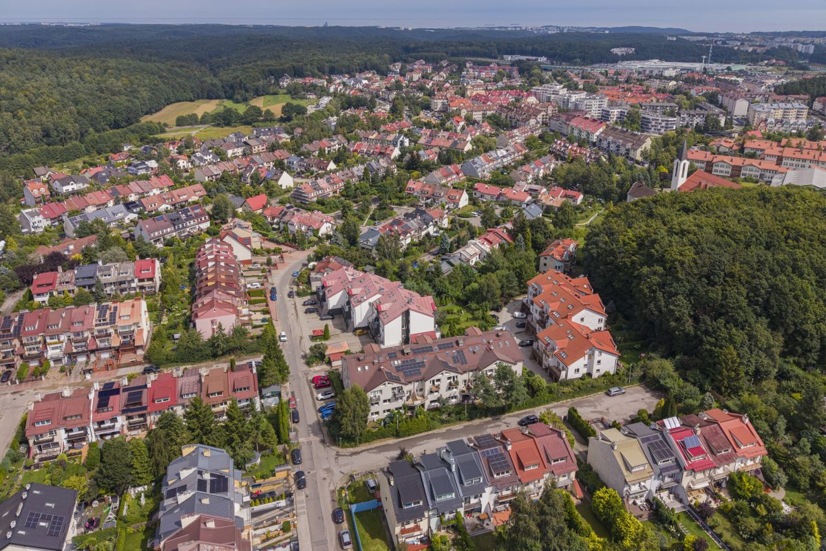 Mieszkanie na sprzedaż, 4 pokoje, 96 m² — Dąbrowa, Gdynia