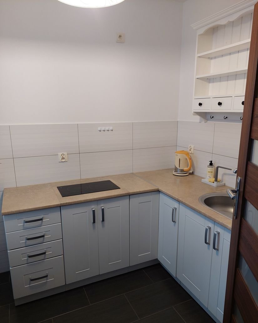 Квартира 32м², отдельная кухня, балкон, Кжики