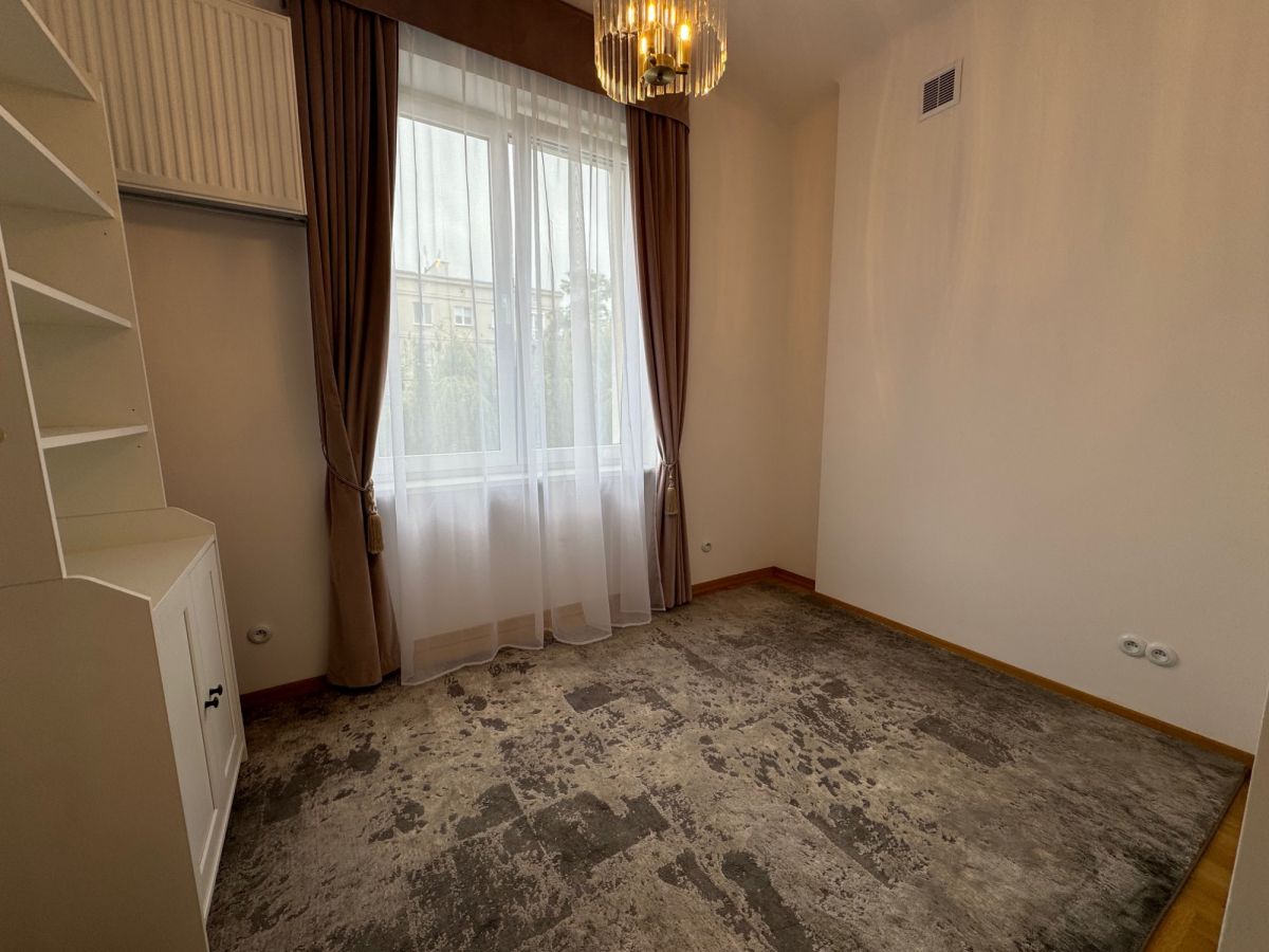 Квартира - 2 комнаты - 37 м² - ул. Józefa Szanajcy Варшава Прага-Север