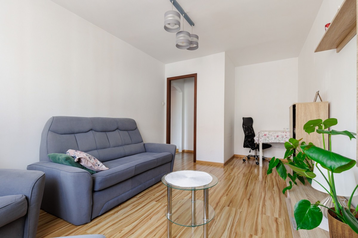 Piso en venta, 2 habitaciones, 37 m² — Ochota, Warszawa