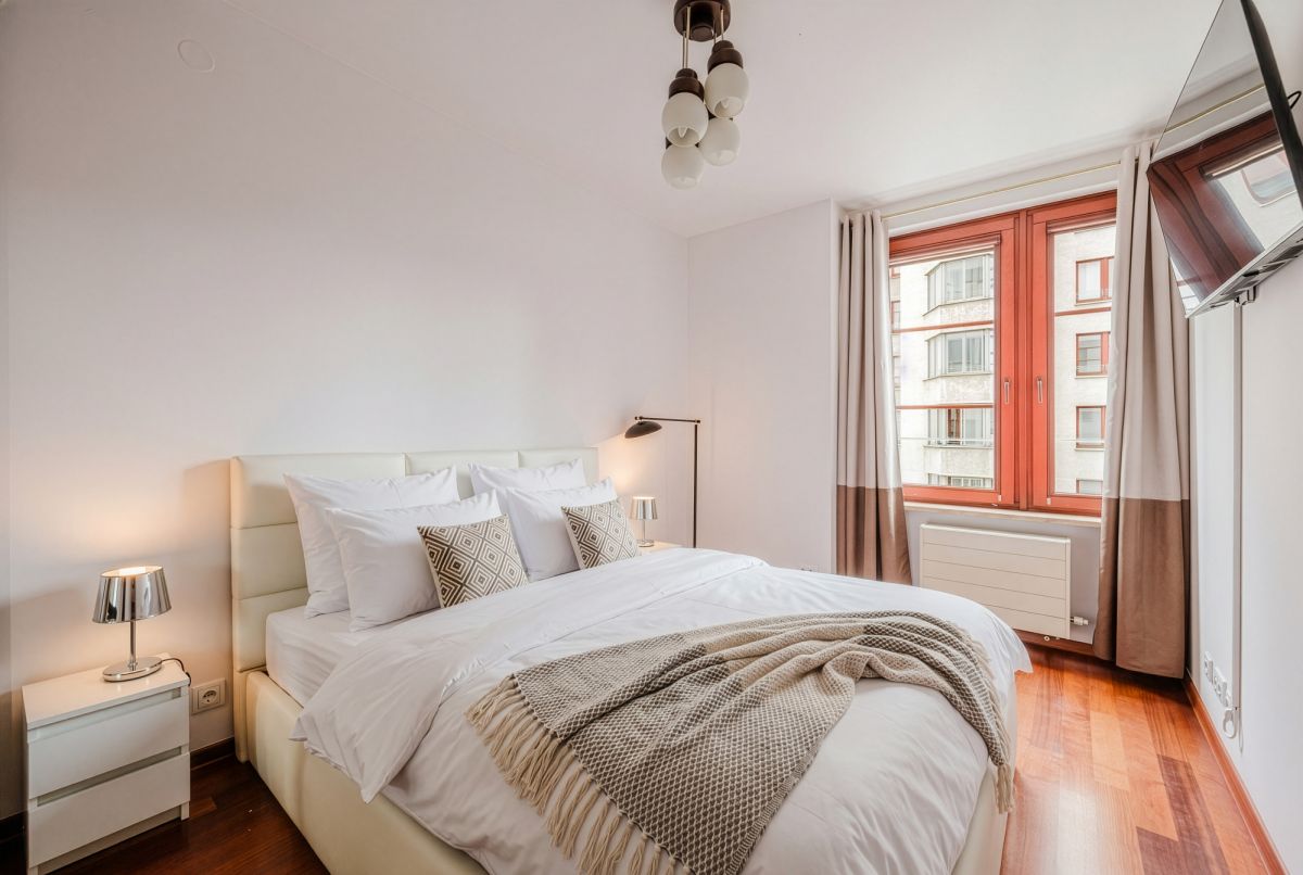 Wohnung zu verkaufen, 4 Zimmer, 113 m² — Wola, Warszawa